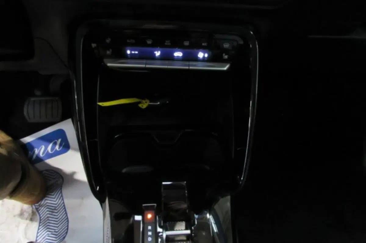 Citroen C3 Aircross nuova a Milano (12)