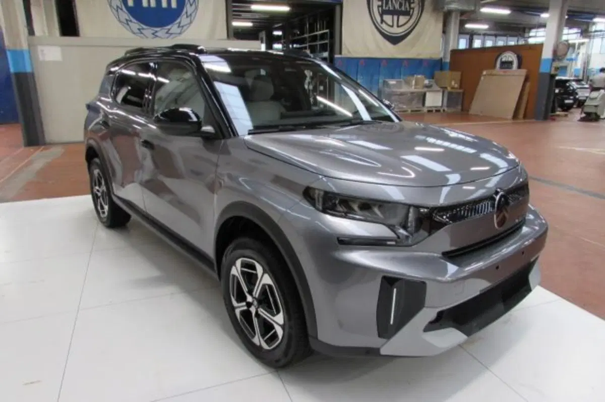 Citroen C3 Aircross nuova a Milano (3)