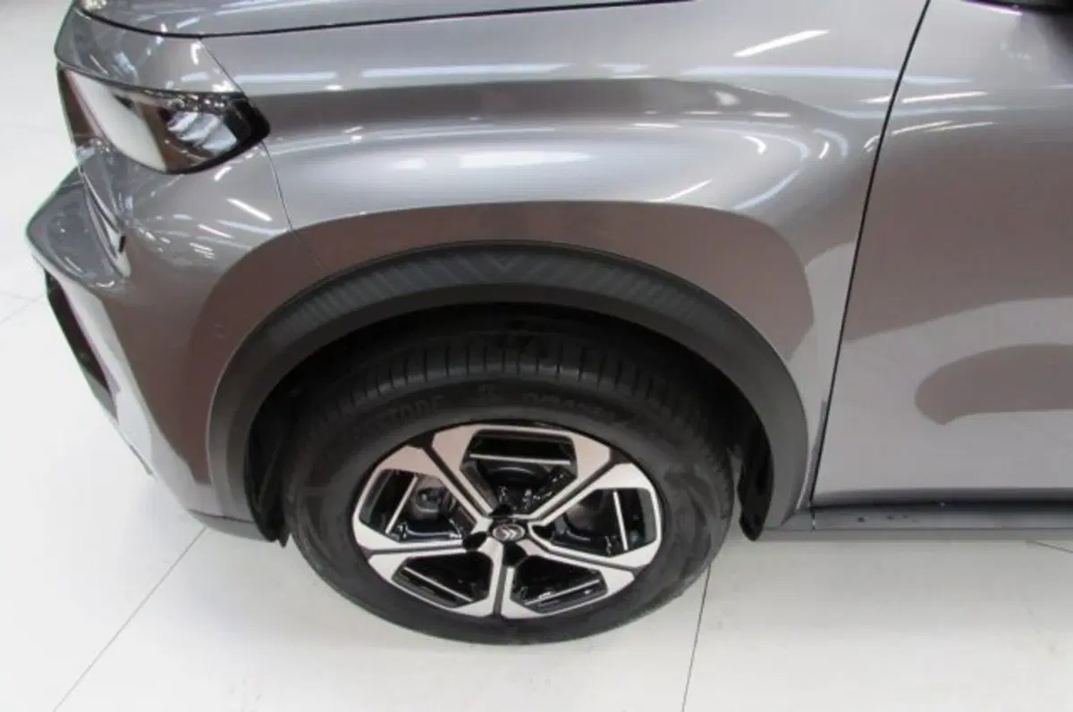 Citroen C3 Aircross nuova a Milano (6)