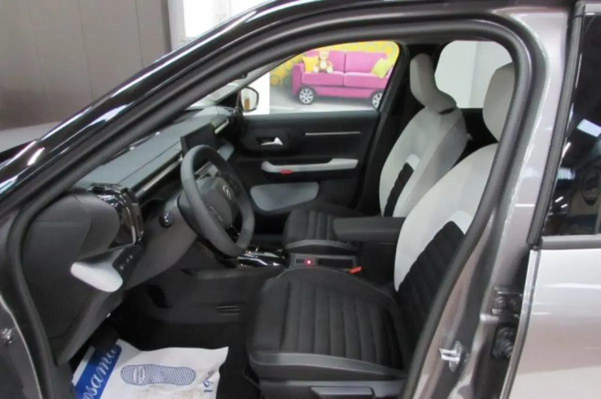Citroen C3 Aircross nuova a Milano (7)