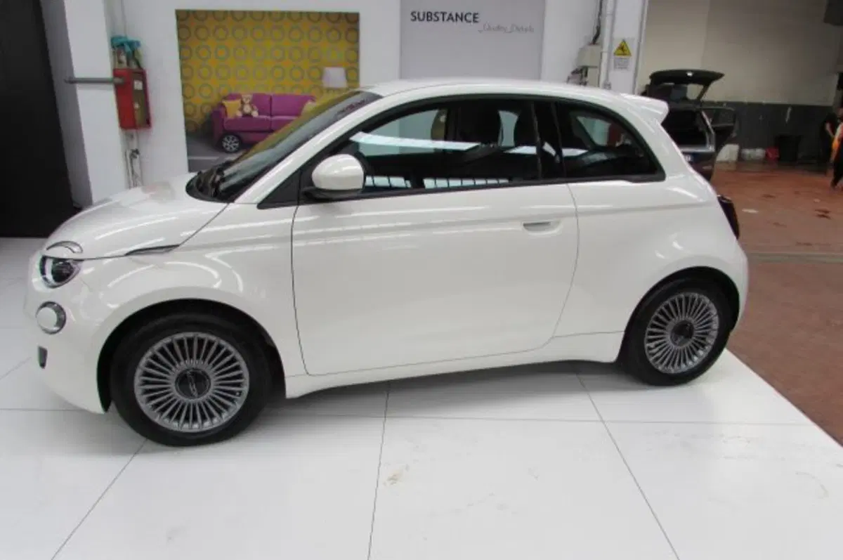 Fiat 500e usata a Milano (5)
