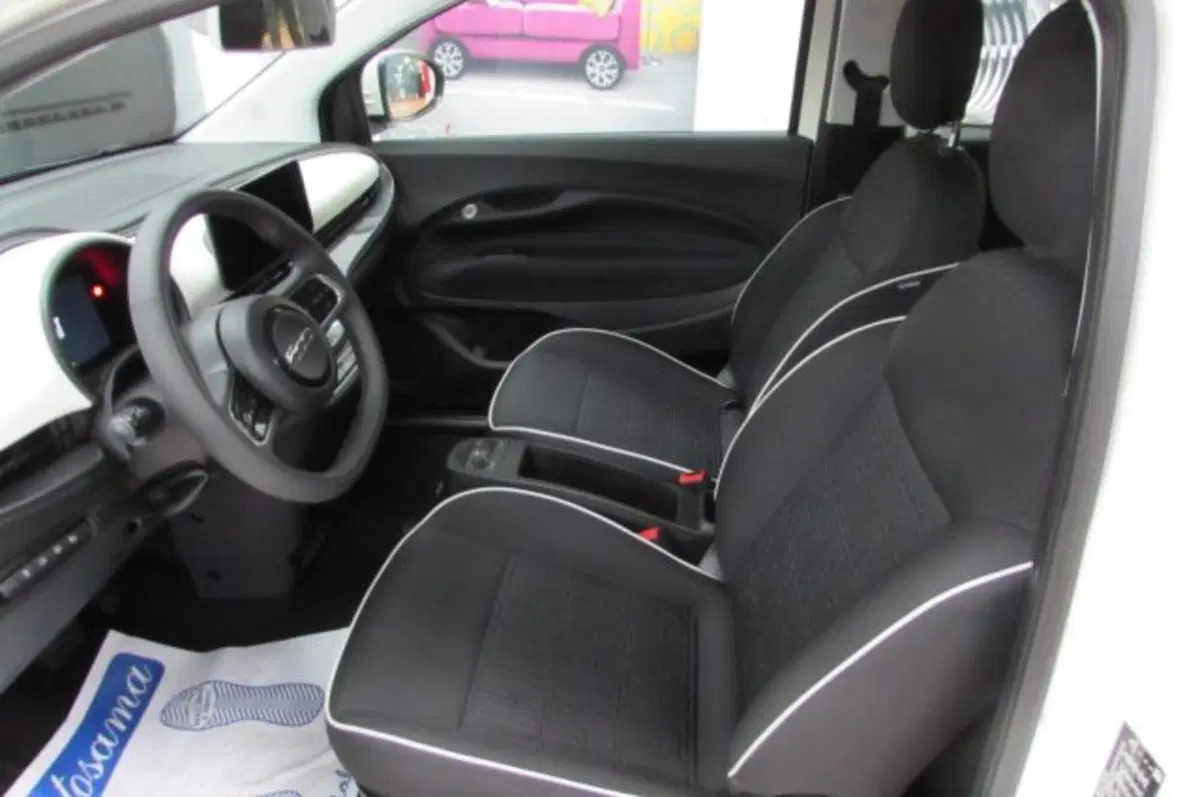 Fiat 500e usata a Milano (7)
