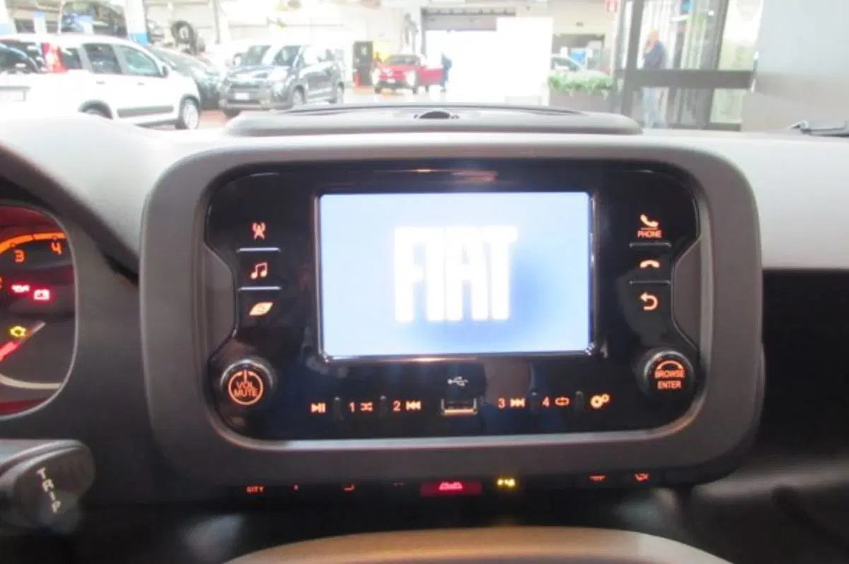 Fiat Panda usata a Milano (10)