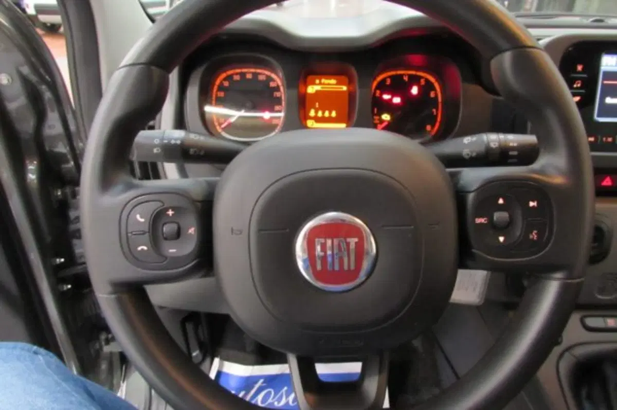 Fiat Panda usata a Milano (12)