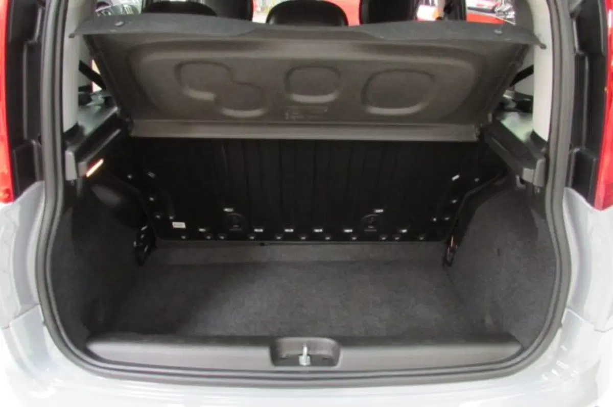 Fiat Panda usata a Milano (14)
