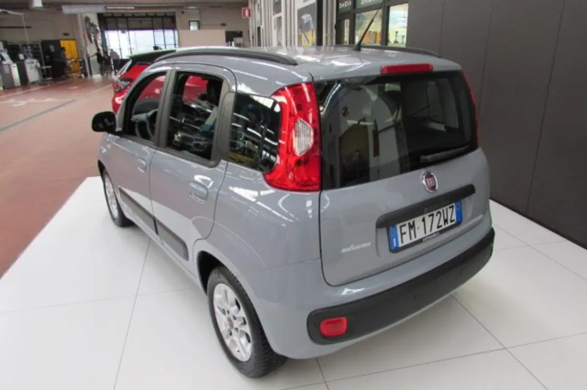 Fiat Panda usata a Milano (4)