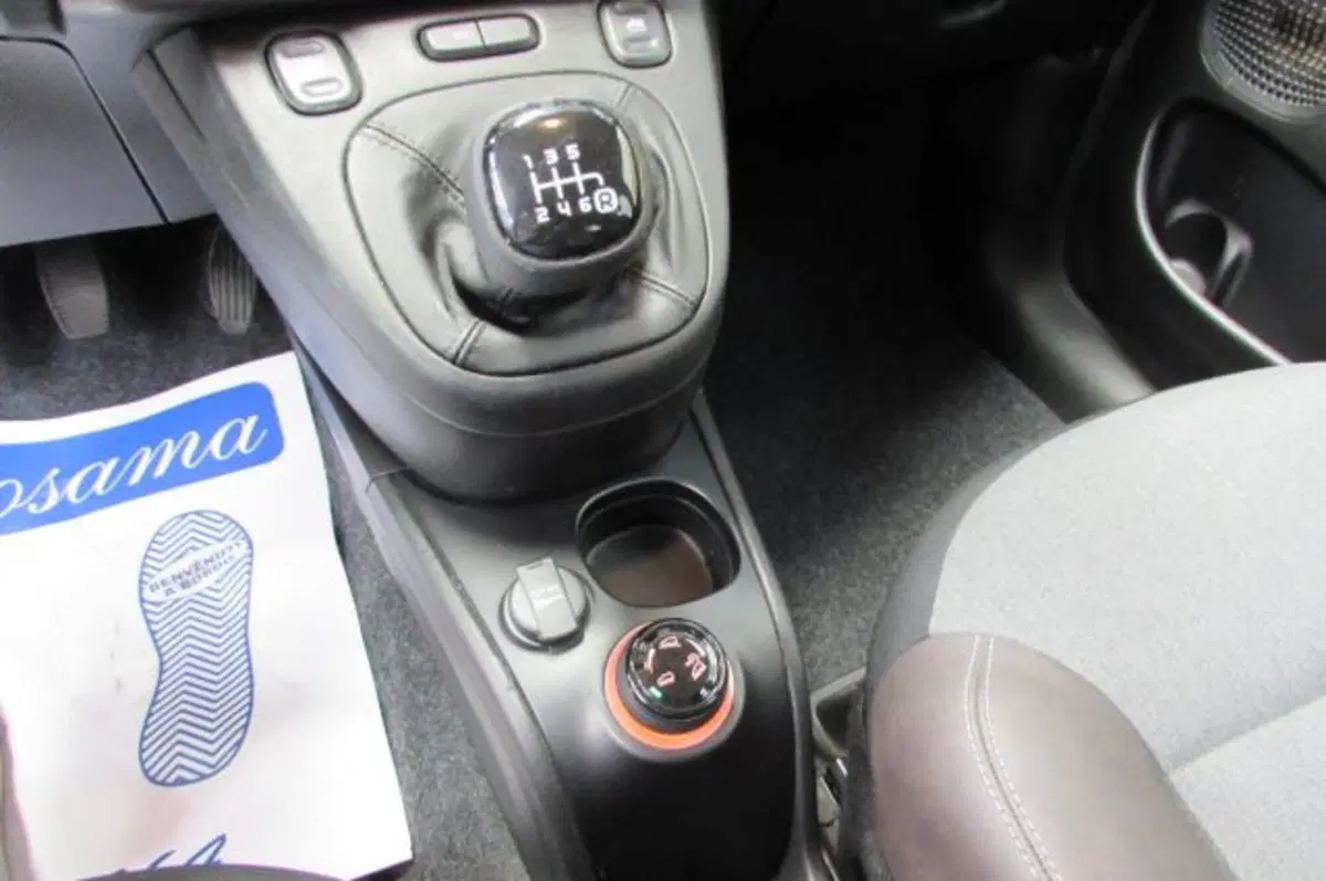 Fiat Panda Cross usata a Milano (12)