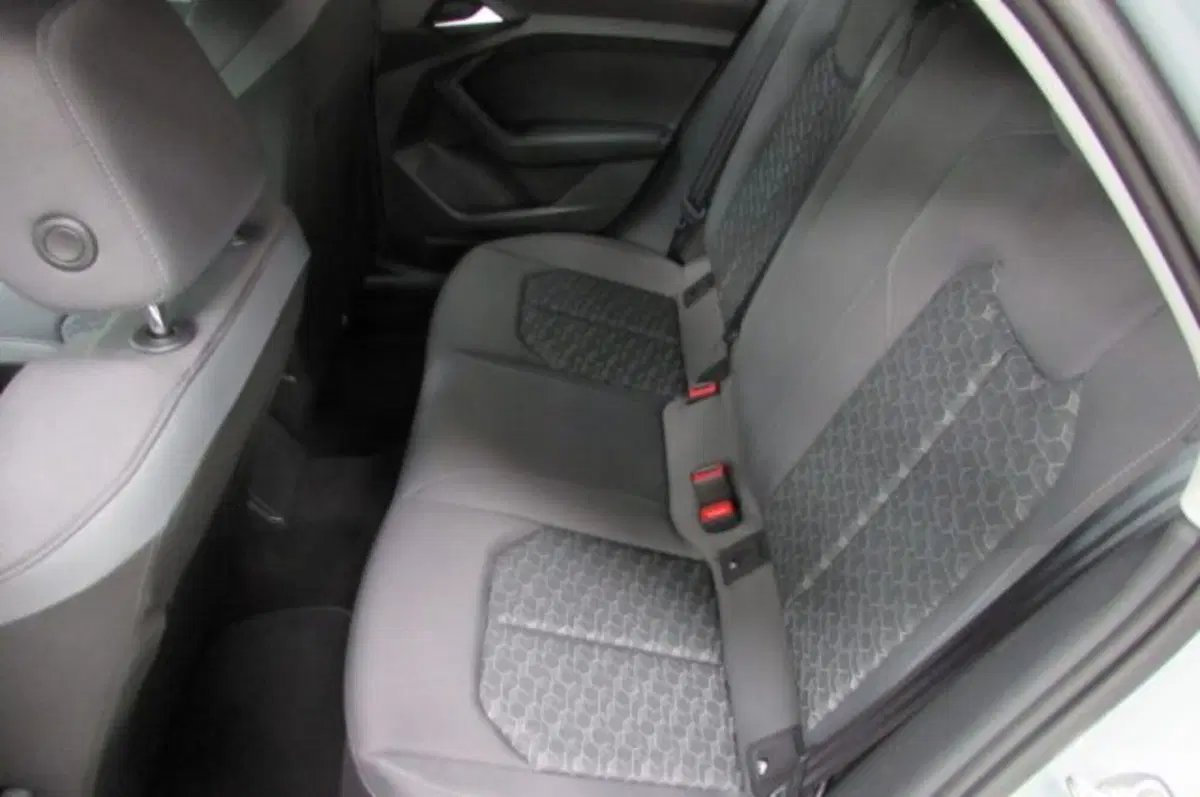 Audi A1 Sportback nuova a Milano (13)