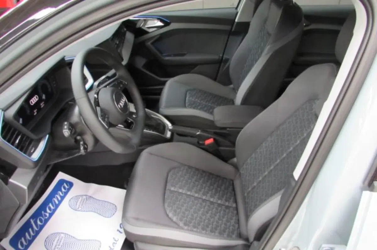 Audi A1 Sportback nuova a Milano (7)
