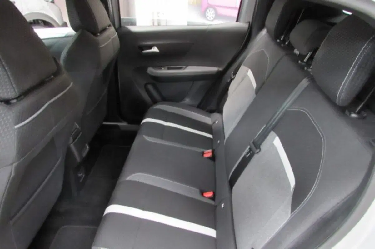Opel Frontera usata a Milano (14)