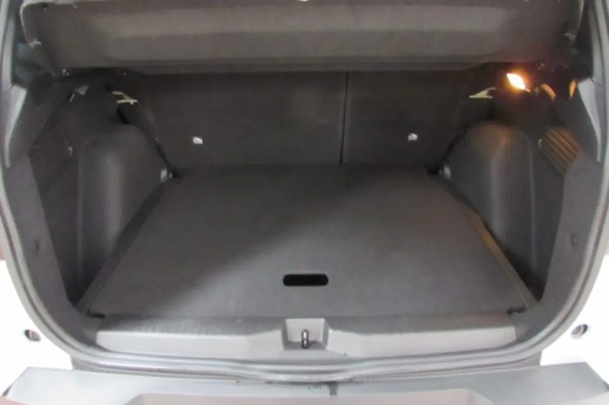 Opel Frontera usata a Milano (15)