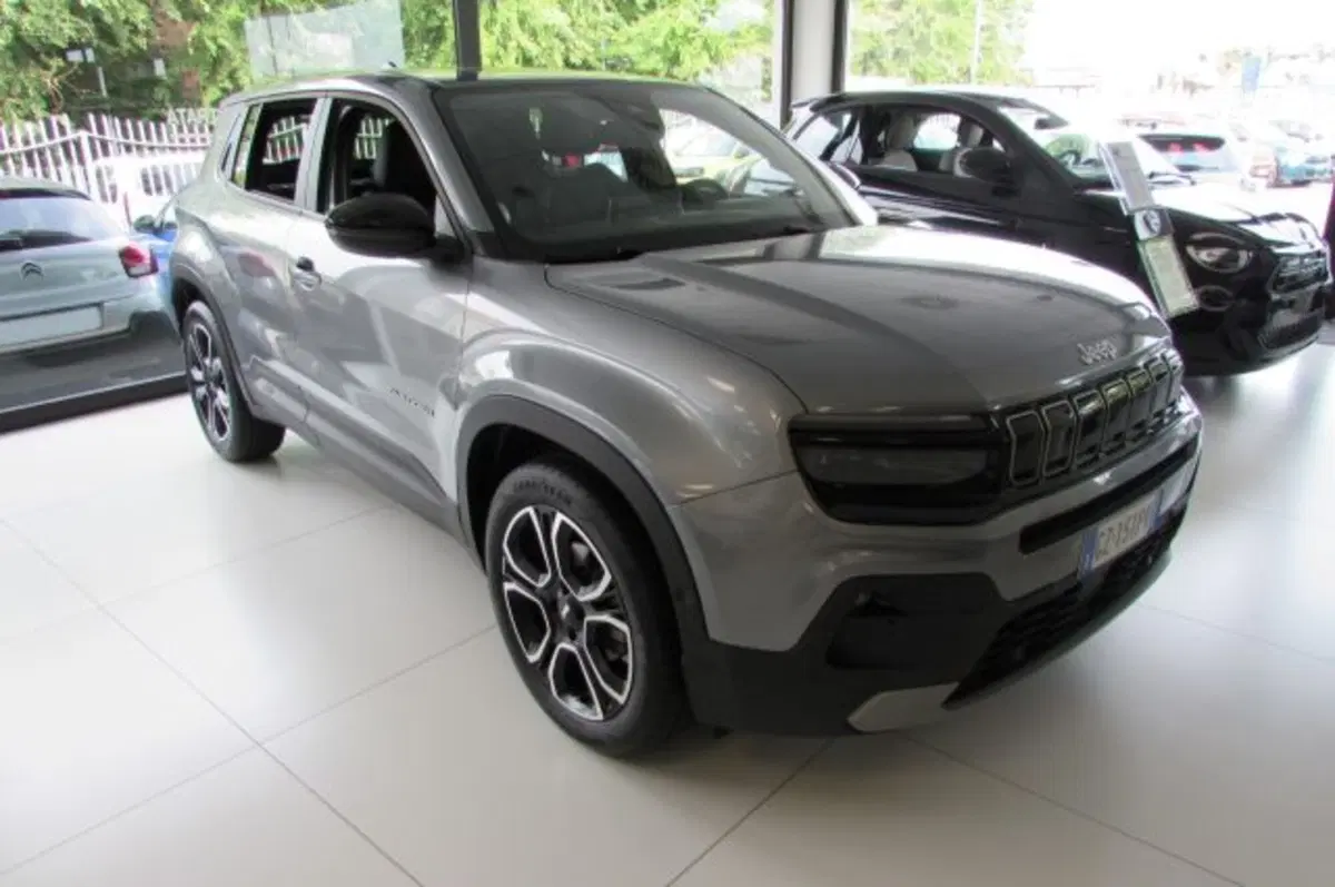 Jeep Avenger usata a Milano (2)