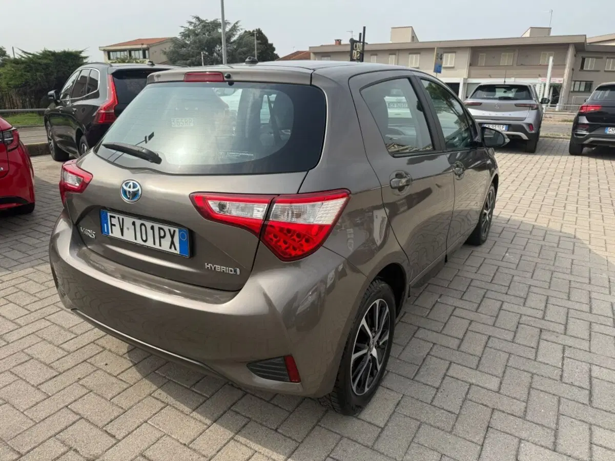 Toyota Yaris usata a Firenze (5)