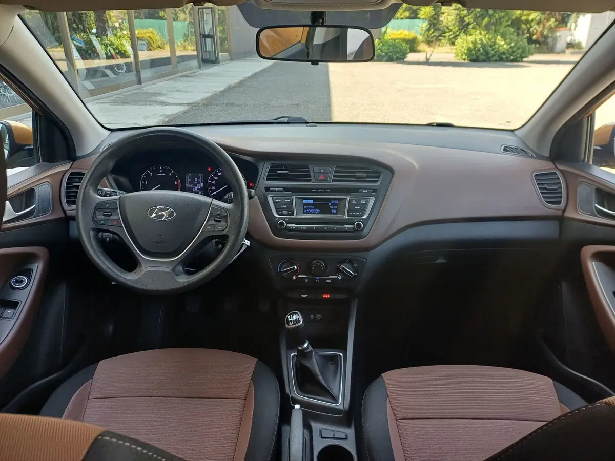 Hyundai i20 usata a Alessandria (10)