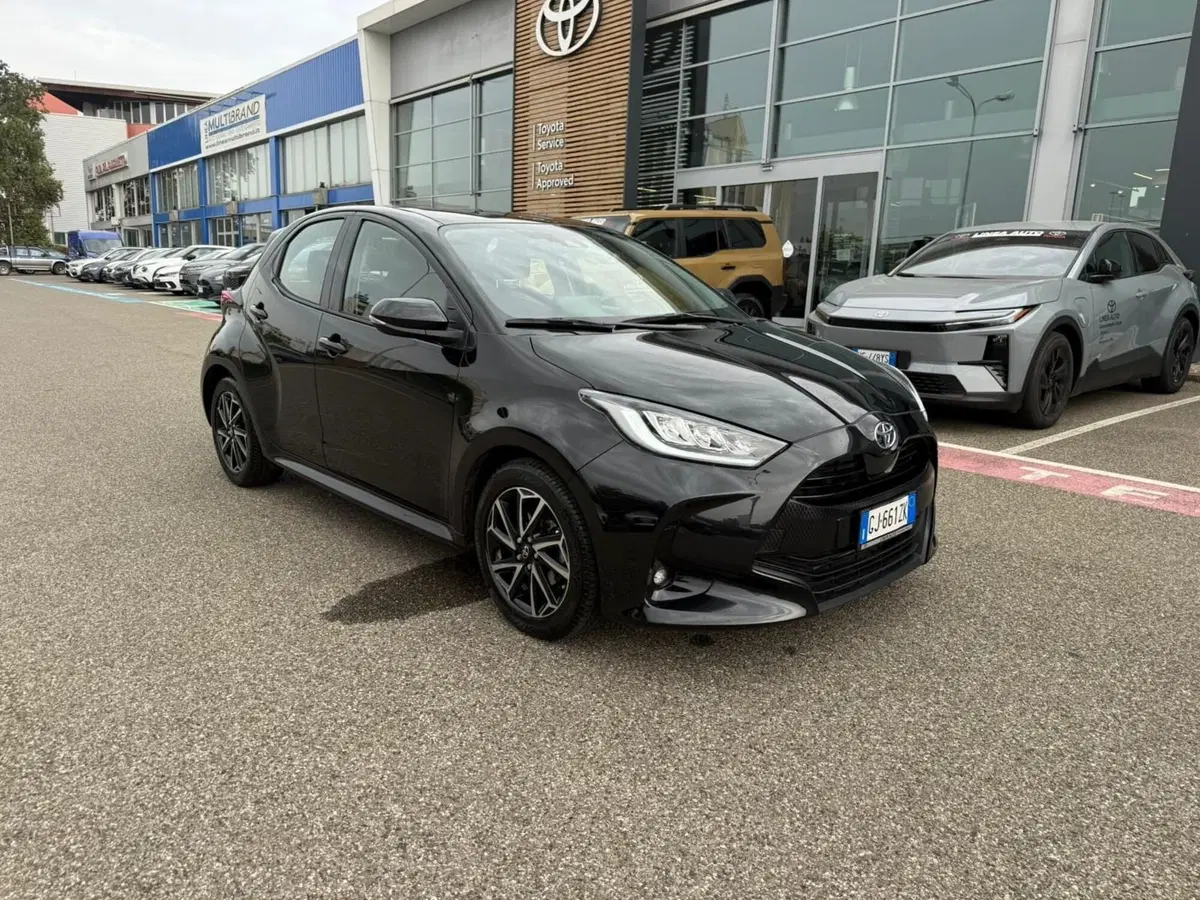 Toyota Yaris usata a Piacenza (8)