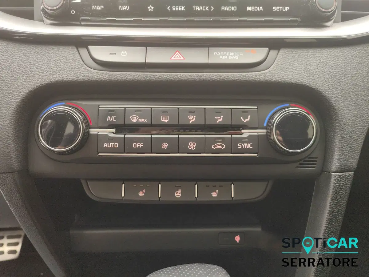 Kia ProCeed usata a Como (17)