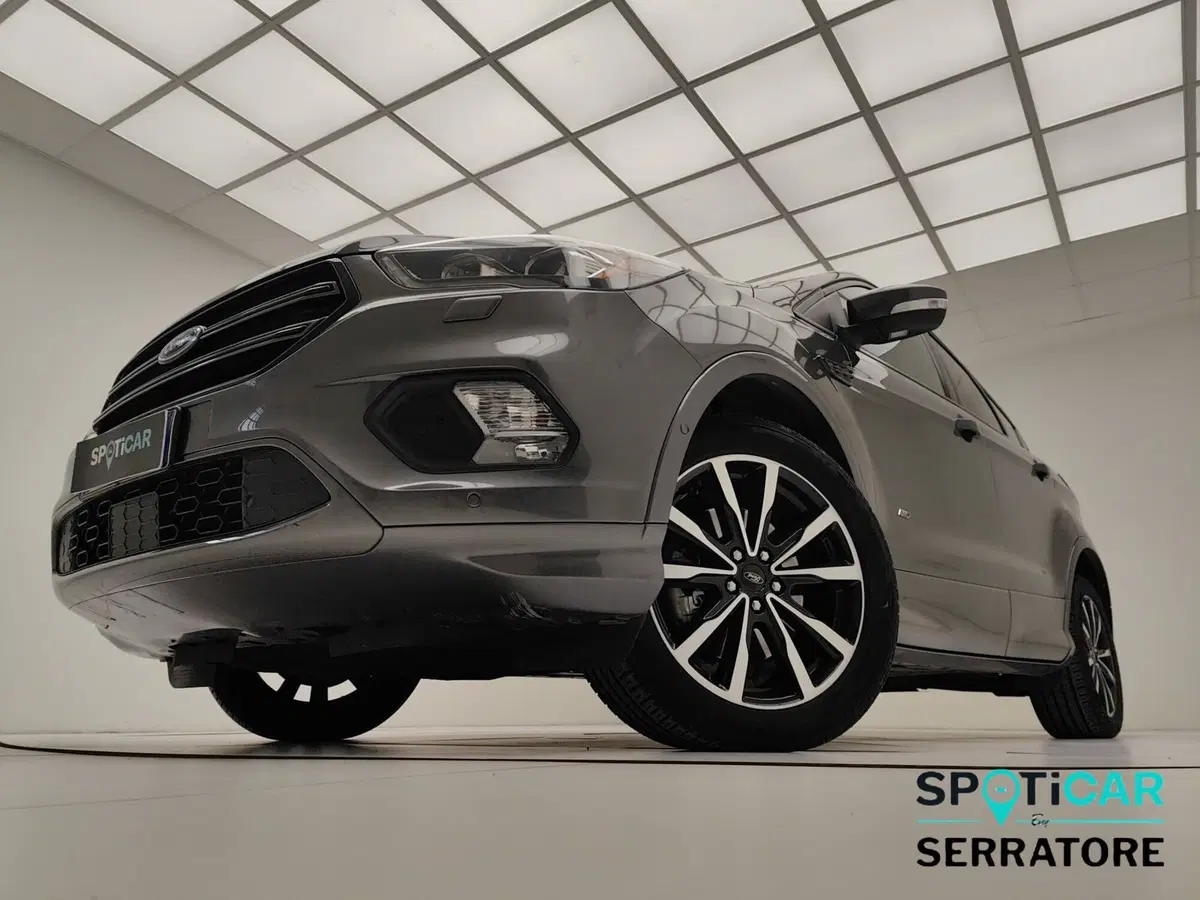 Ford Kuga usata a Como (14)