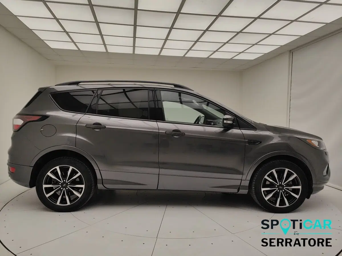 Ford Kuga usata a Como (20)