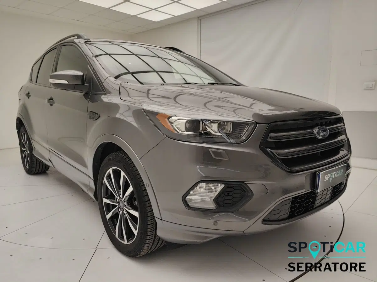Ford Kuga usata a Como (3)