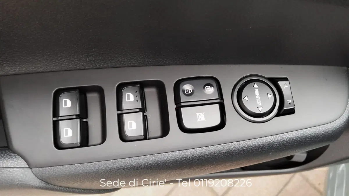 Kia Picanto nuova a Torino (12)