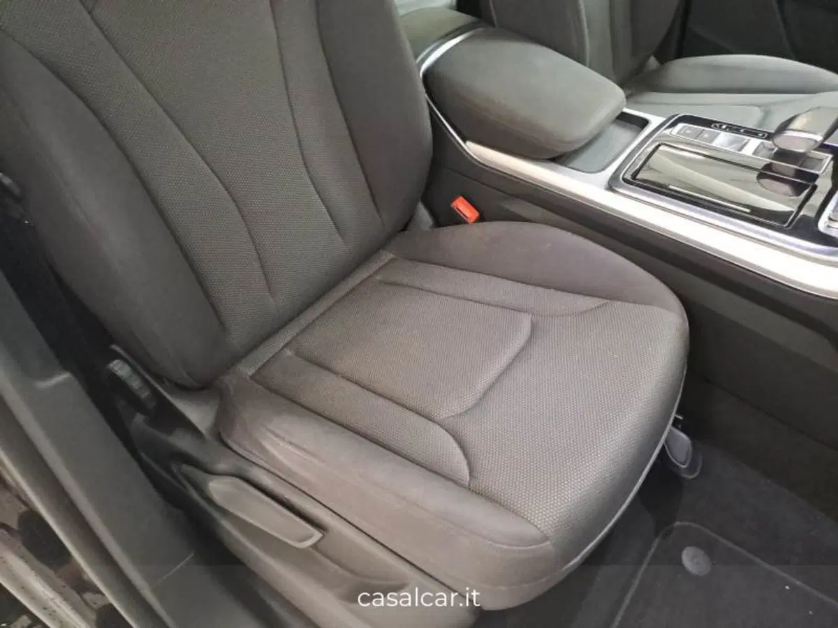 Audi Q8 usata a Salerno (14)