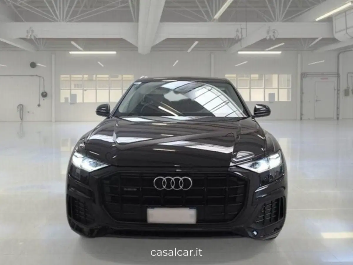 Audi Q8 usata a Salerno (2)