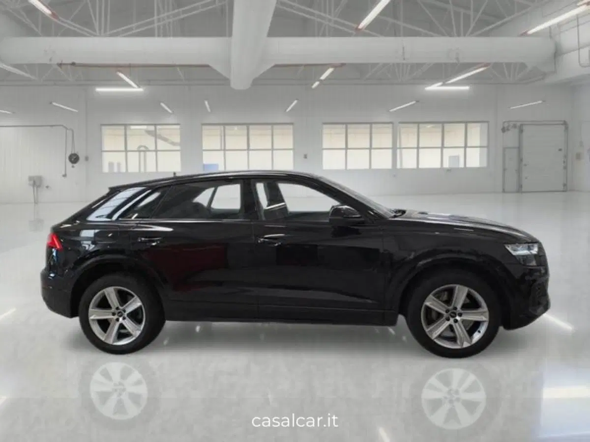 Audi Q8 usata a Salerno (4)