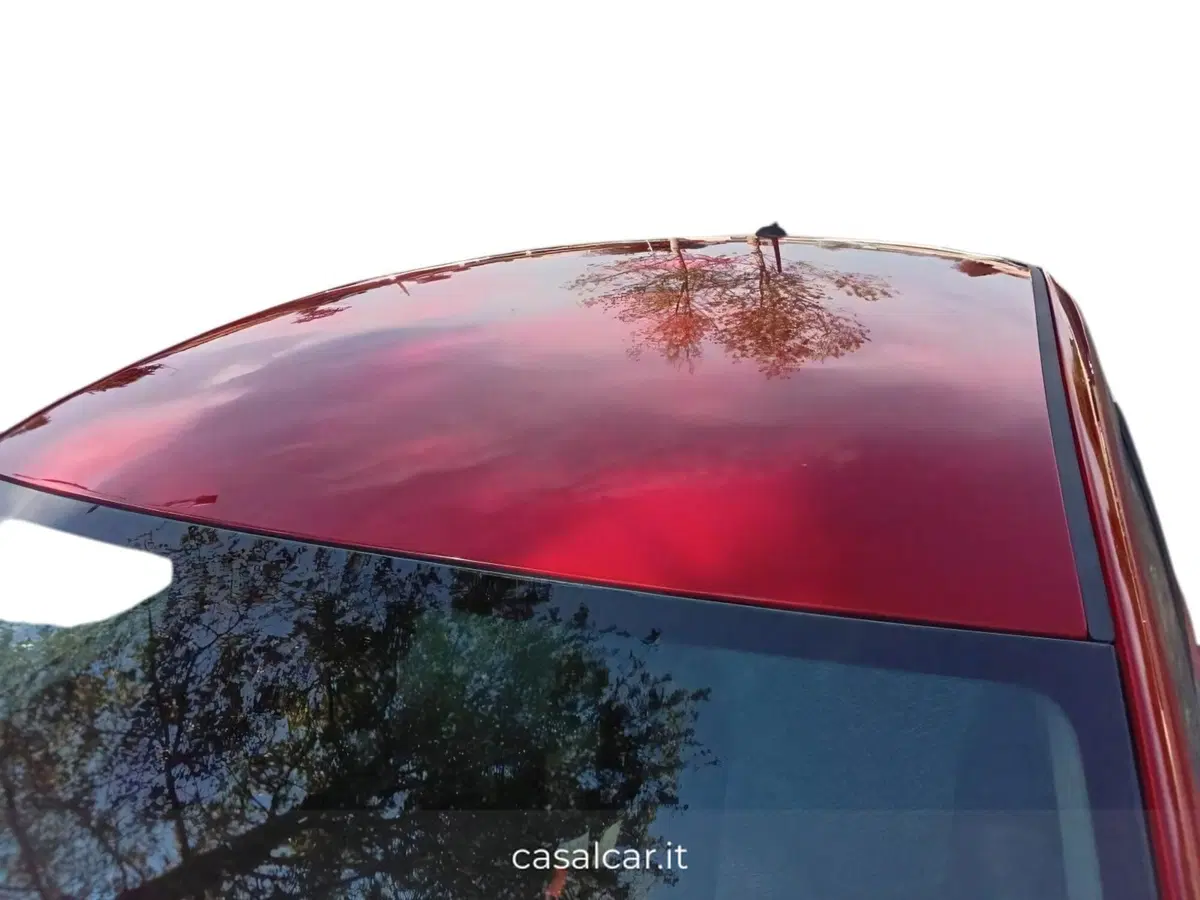 Lancia Ypsilon usata a Salerno (6)