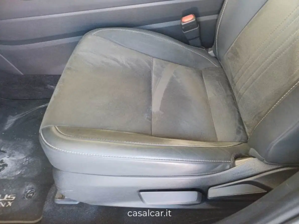 Lexus NX usata a Salerno (12)