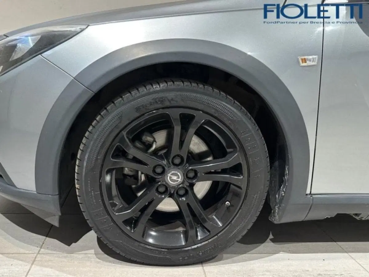 Opel Insignia Station Wagon usata a Brescia (16)