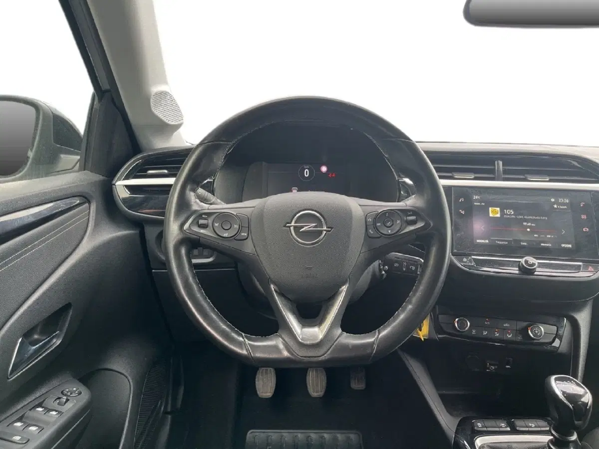 Opel Corsa usata a Torino (12)
