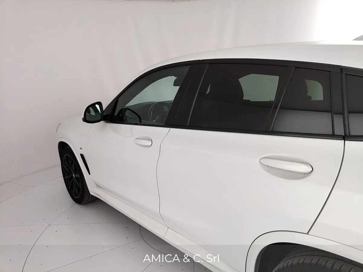BMW X4 usata a Caserta (13)