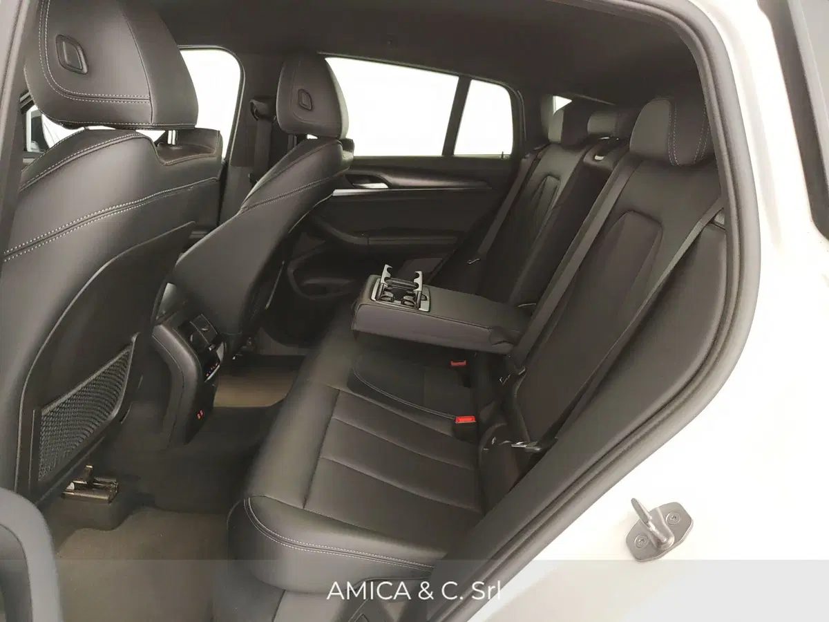 BMW X4 usata a Caserta (20)