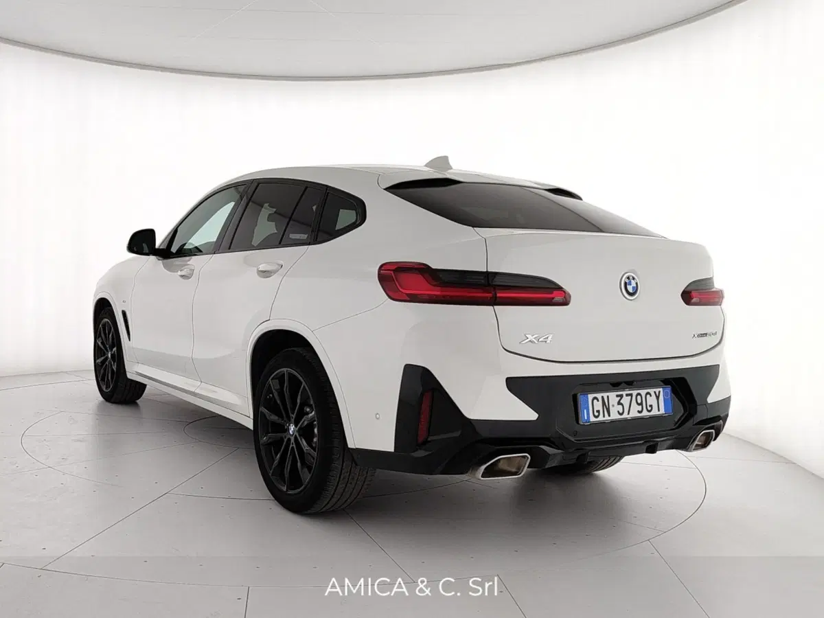 BMW X4 usata a Caserta (4)