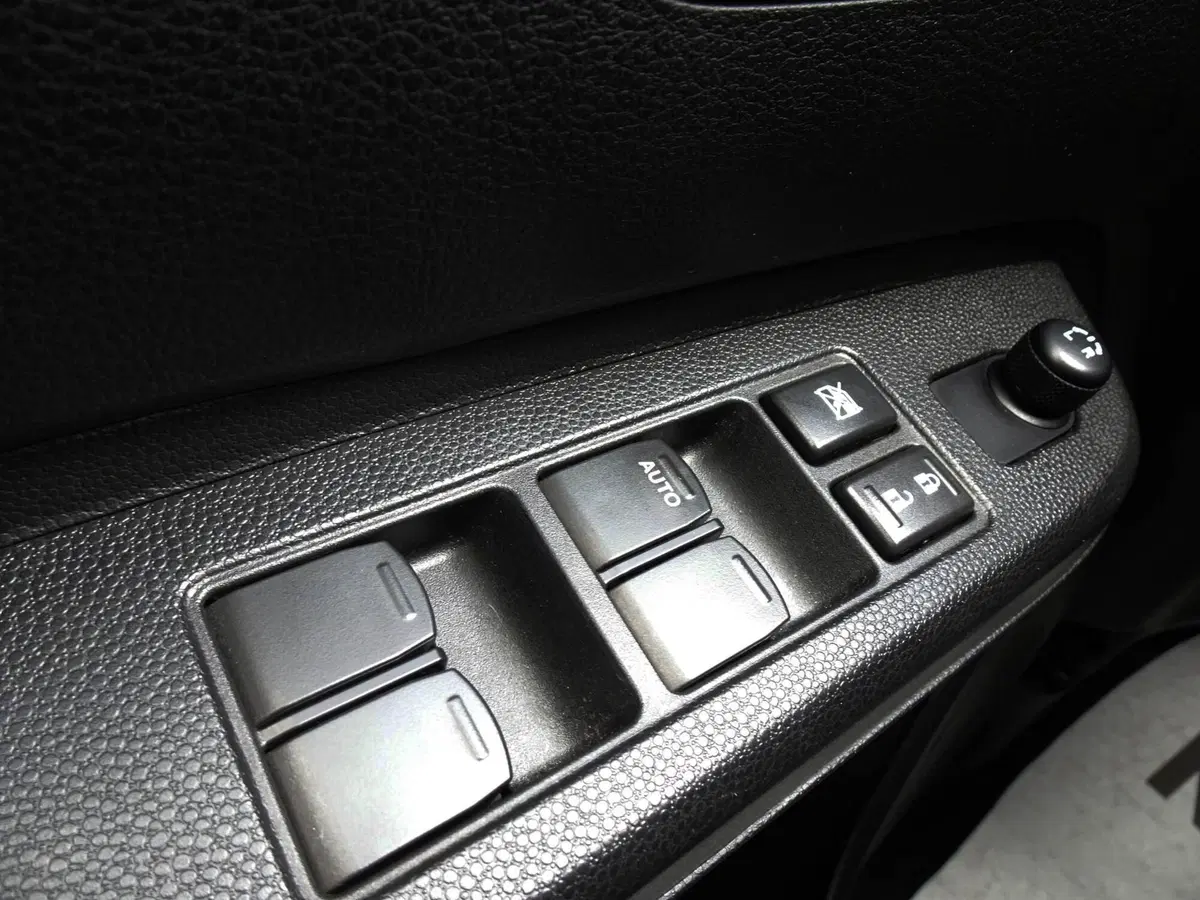Suzuki Ignis usata a Treviso (13)