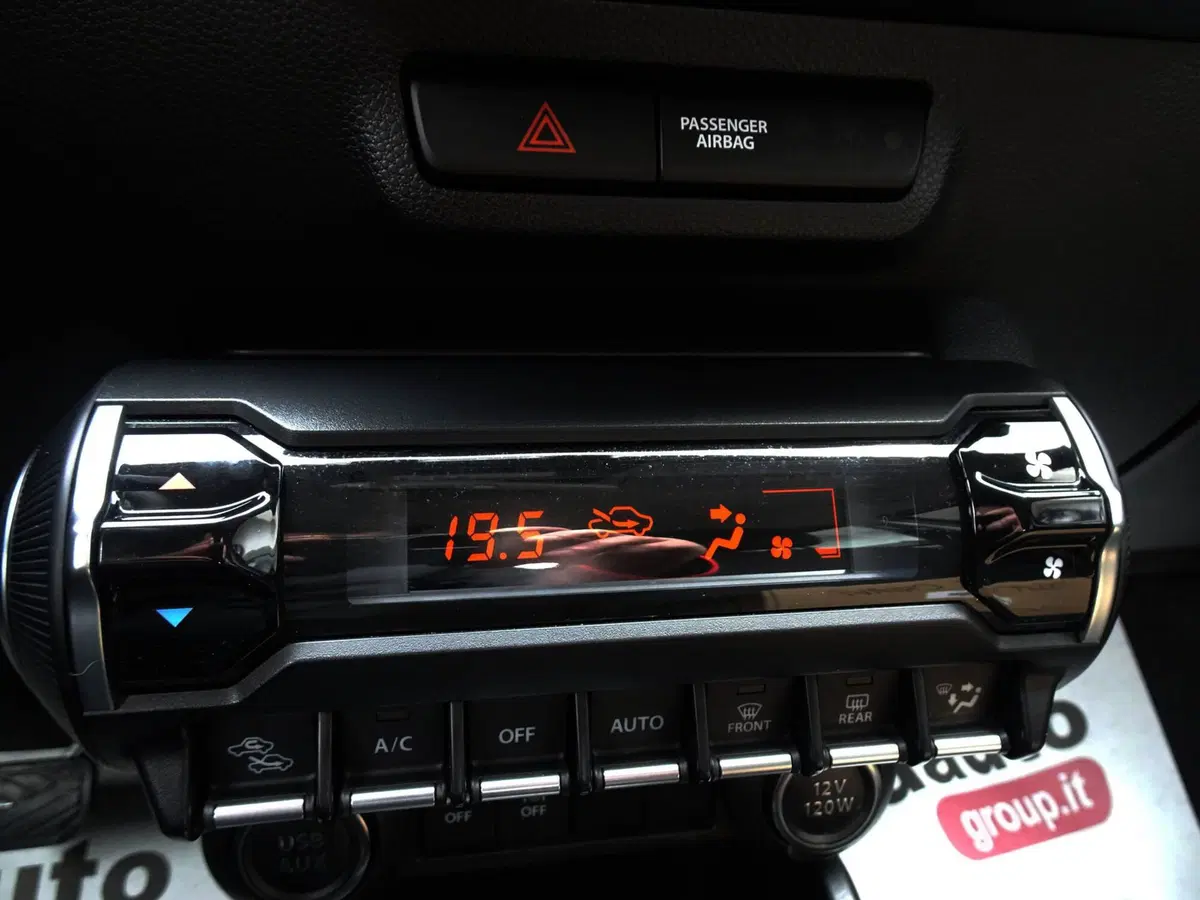 Suzuki Ignis usata a Treviso (18)