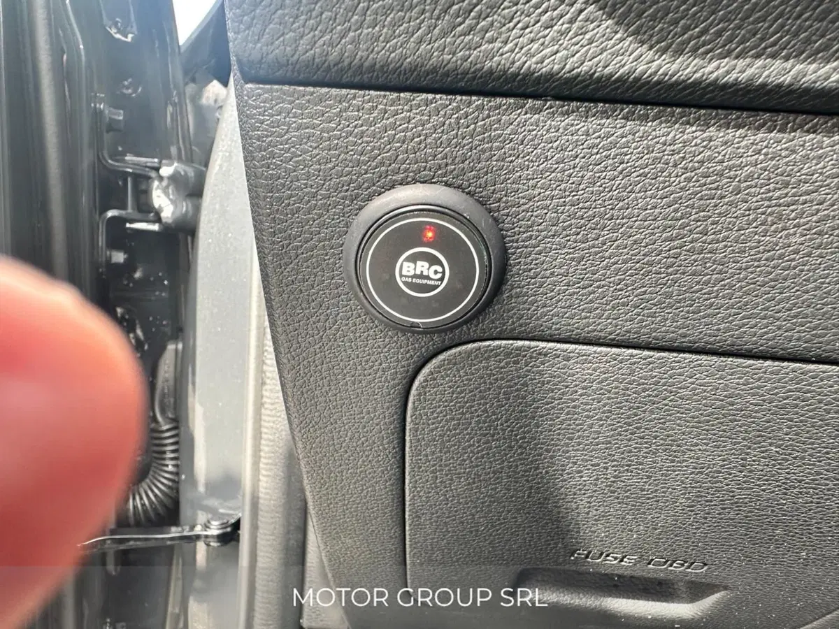 Kia XCeed usata a Napoli (12)