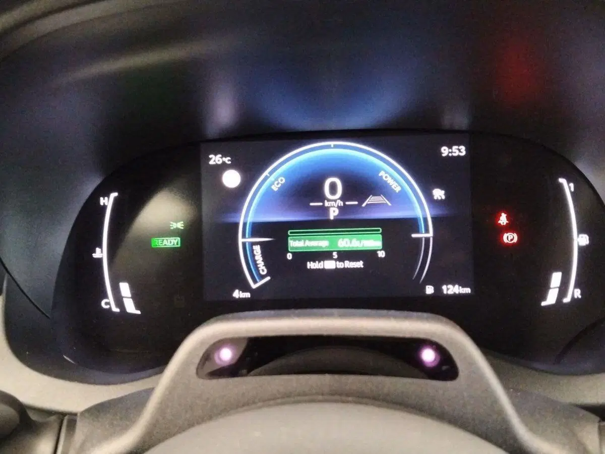 Toyota Yaris Cross nuova a Roma (8)