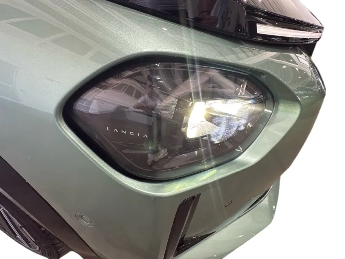 Lancia Ypsilon usata a Agrigento (9)