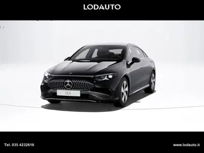 Mercedes-Benz CLA Shooting Brake Elettrica 250+ Premium Plus nuova a Verdellino