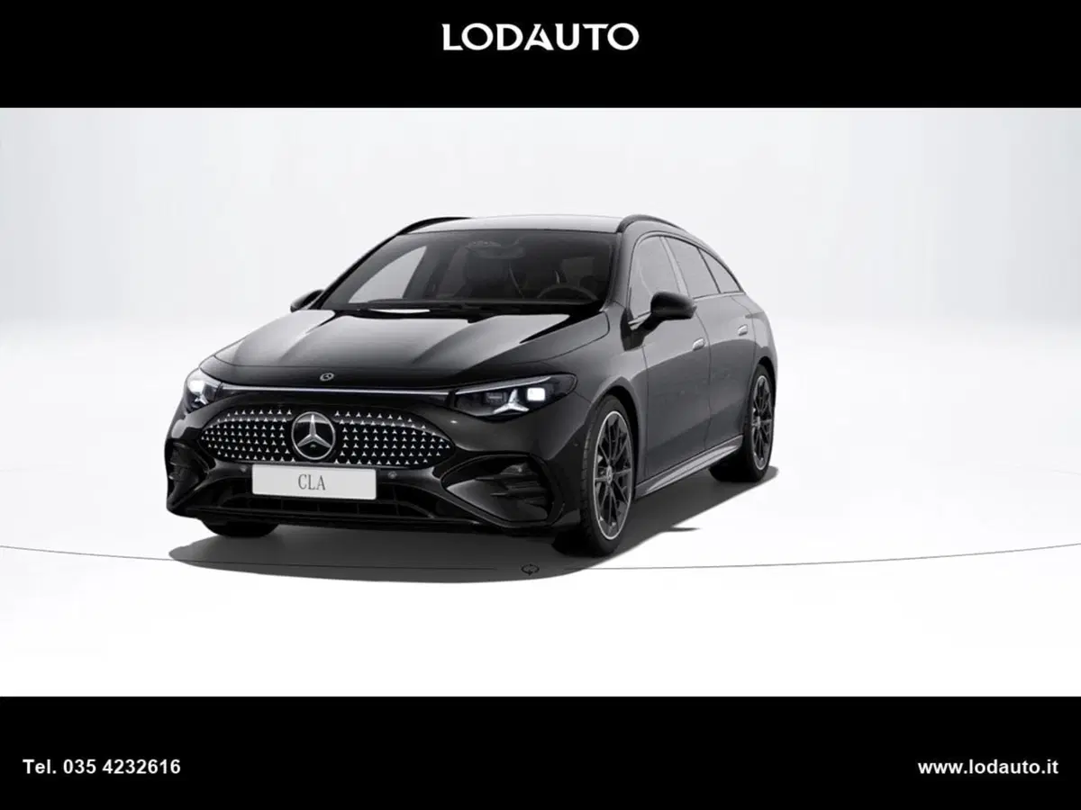 Mercedes-Benz CLA Shooting Brake nuova a Bergamo