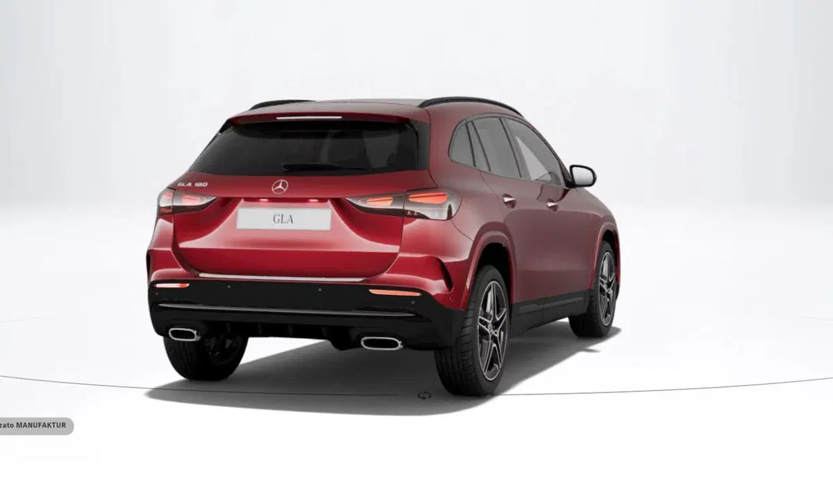 Mercedes-Benz GLA SUV nuova a Bergamo (3)