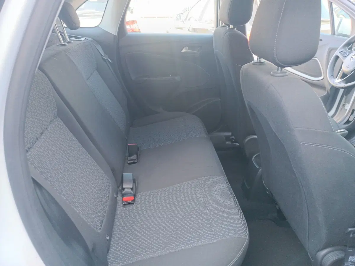 Opel Crossland X usata a Forlì-Cesena (12)
