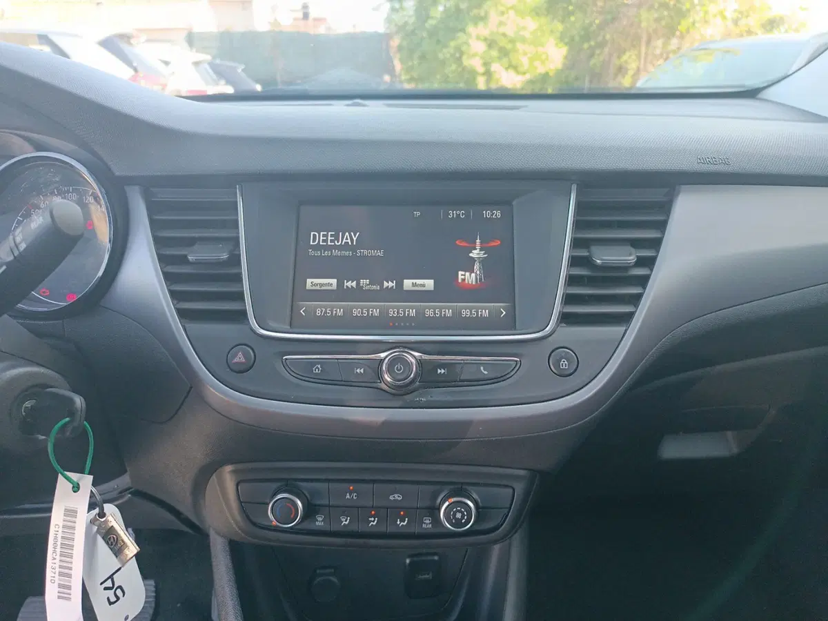 Opel Crossland X usata a Forlì-Cesena (13)