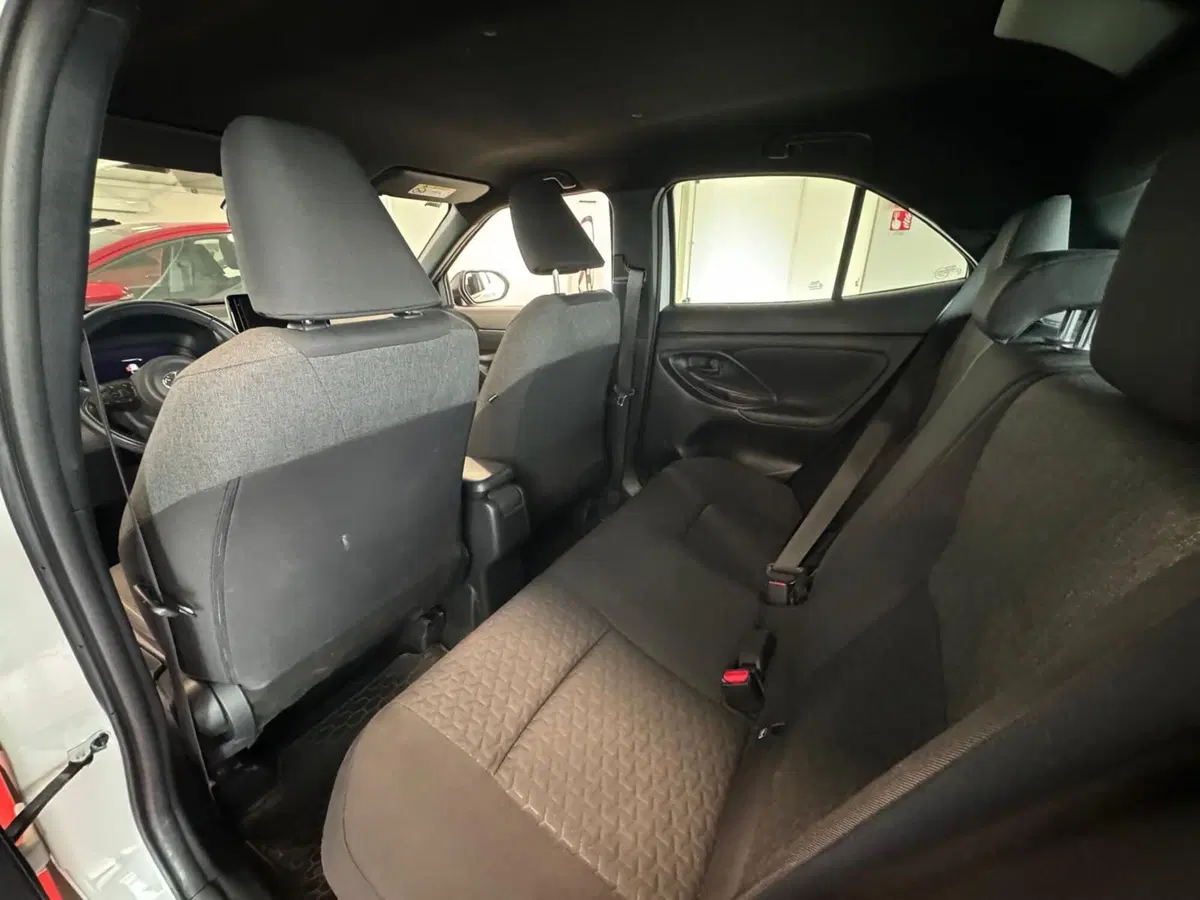 Toyota Yaris Cross usata a Modena (13)