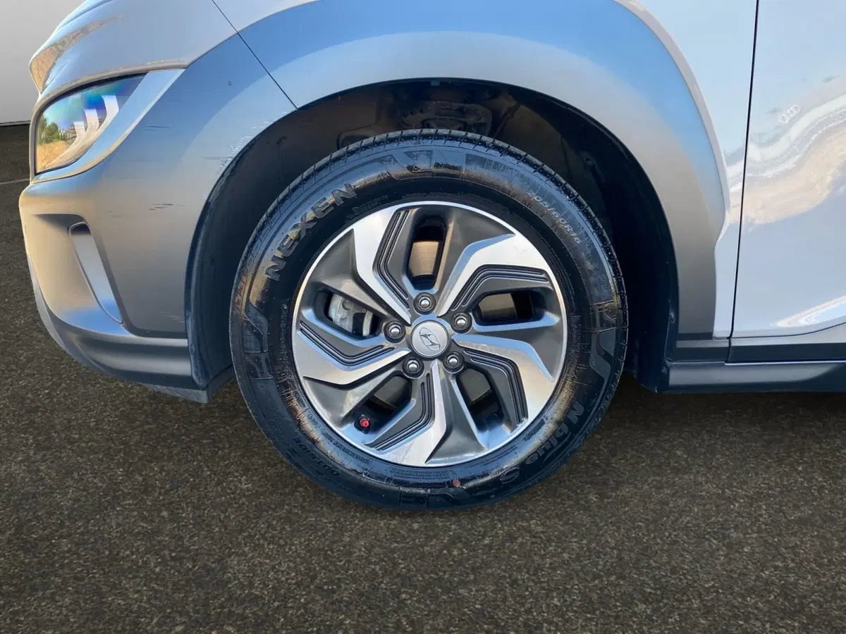 Hyundai Kona usata a Bologna (10)