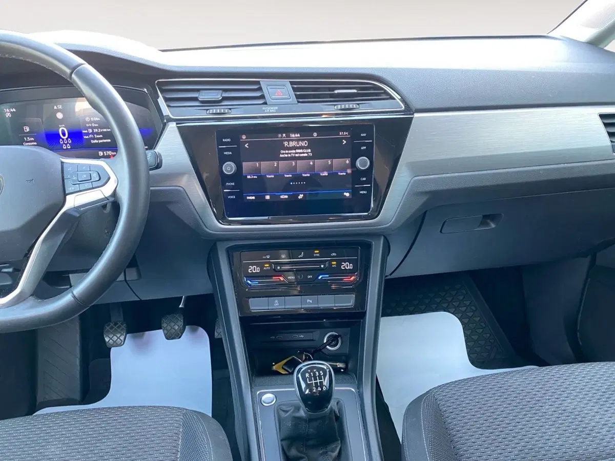 Volkswagen Touran usata a Bologna (11)