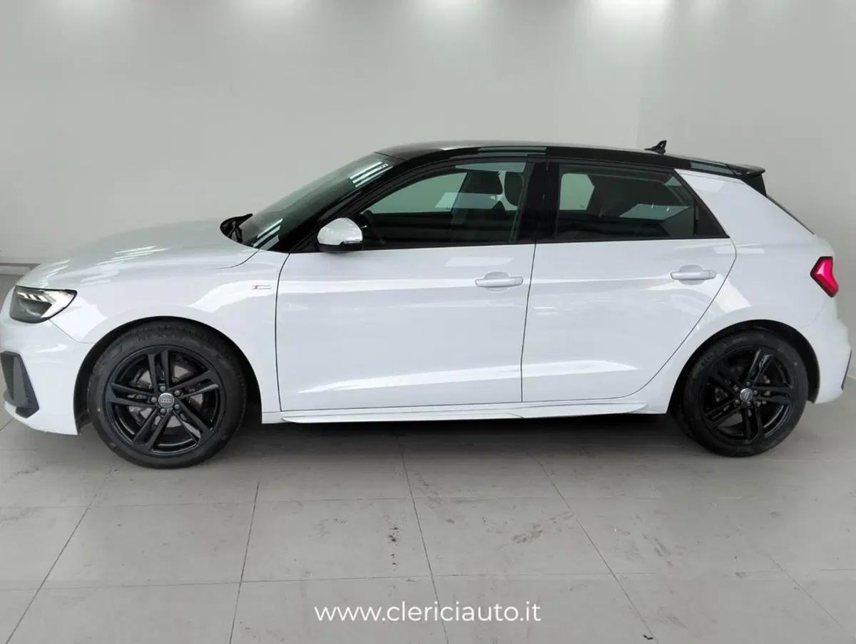 Audi A1 Sportback usata a Como (9)