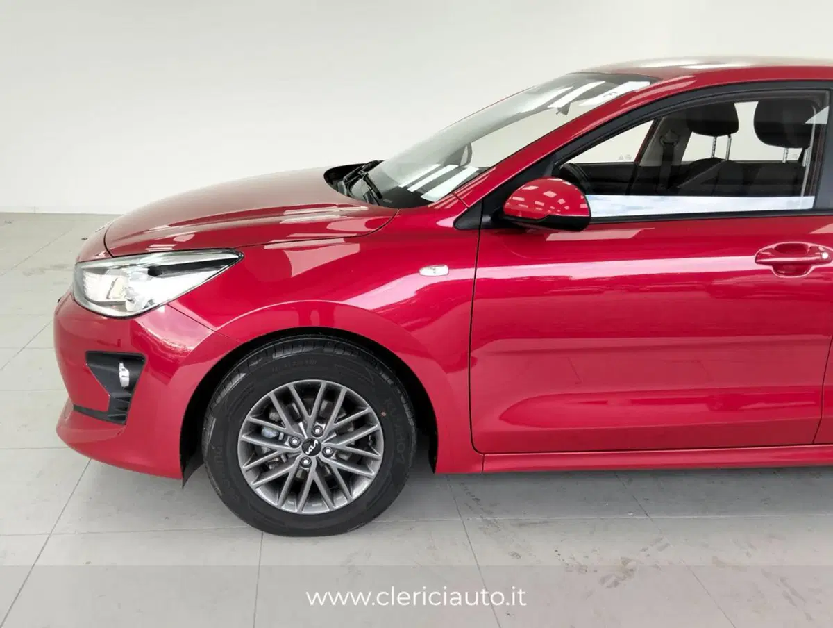 Kia Rio usata a Como (7)