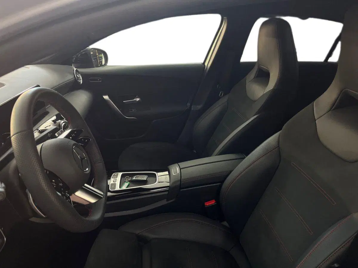 Mercedes-Benz Classe A usata a Taranto (7)